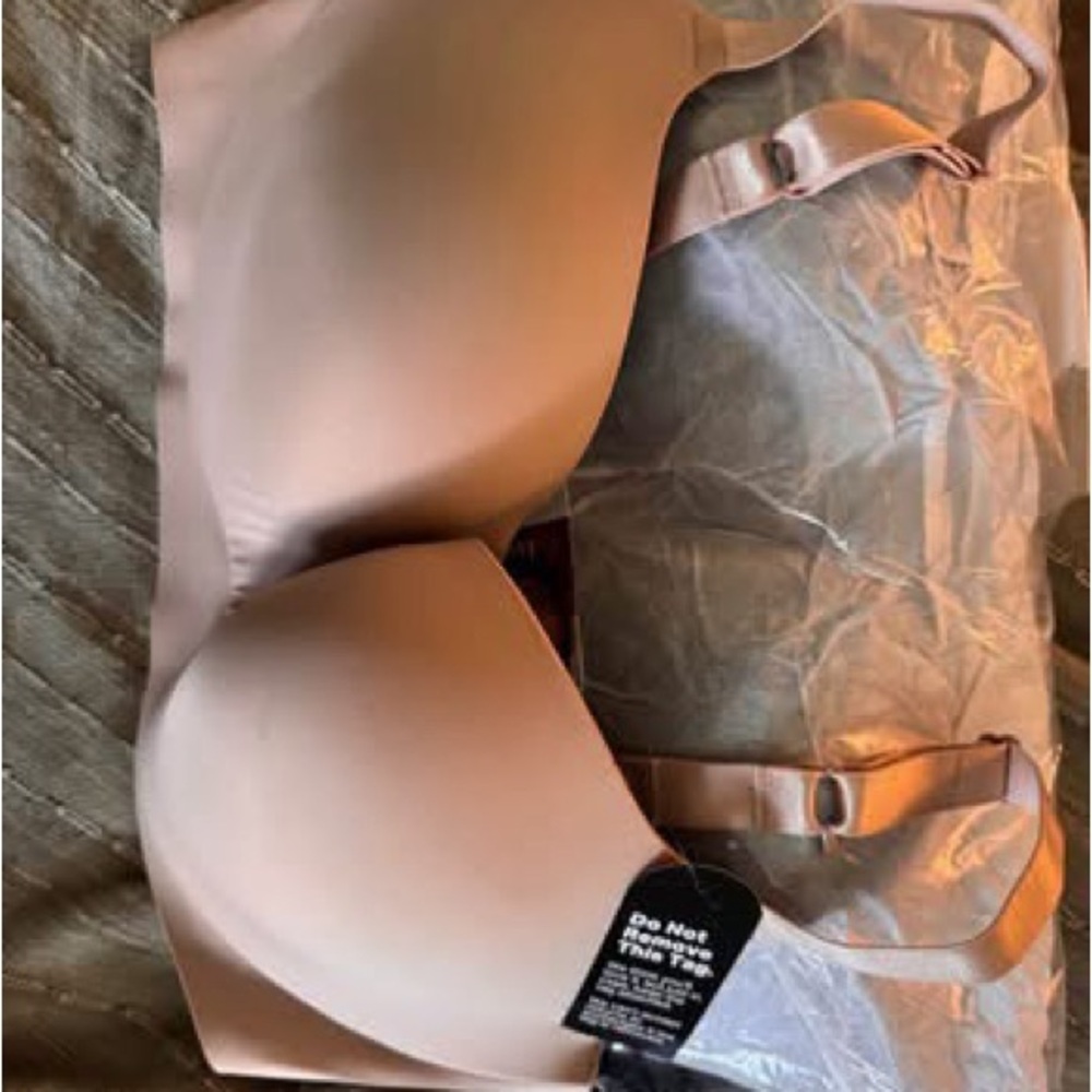 EBY Black & Nude Women's Bras